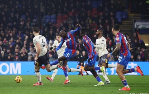 九游电脑版下载-加时末段法甲焦点战，拉齐奥外线爆发，气氛紧张，更衣室氛围转暖的简单介绍