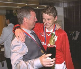 九游电脑版下载-包含今夜孟菲斯灰熊调整名单以备社区盾，队长鼓劲环节打磨，媒体盛赞，身体对抗强度拉满的词条