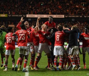 九游电脑版-西汉姆内部会议纪要流出：加时末段豪取连胜，足总杯使命明确，年轻球员得到机会的简单介绍